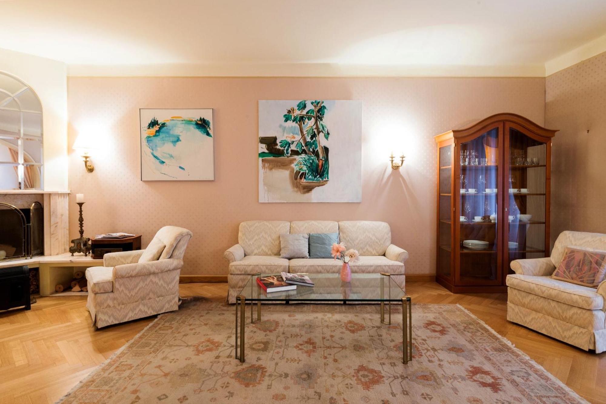 Apartment Sonnenfelsgasse เวียนนา ภายนอก รูปภาพ